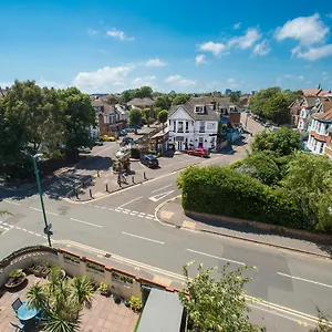 The Penthouse With Private Terrace Near The Beach Apartment Bournemouth