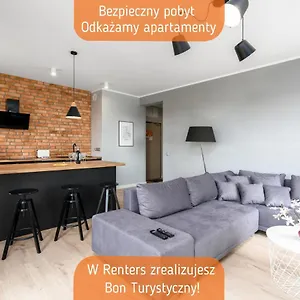 Family Lake Malta By Renters Polska